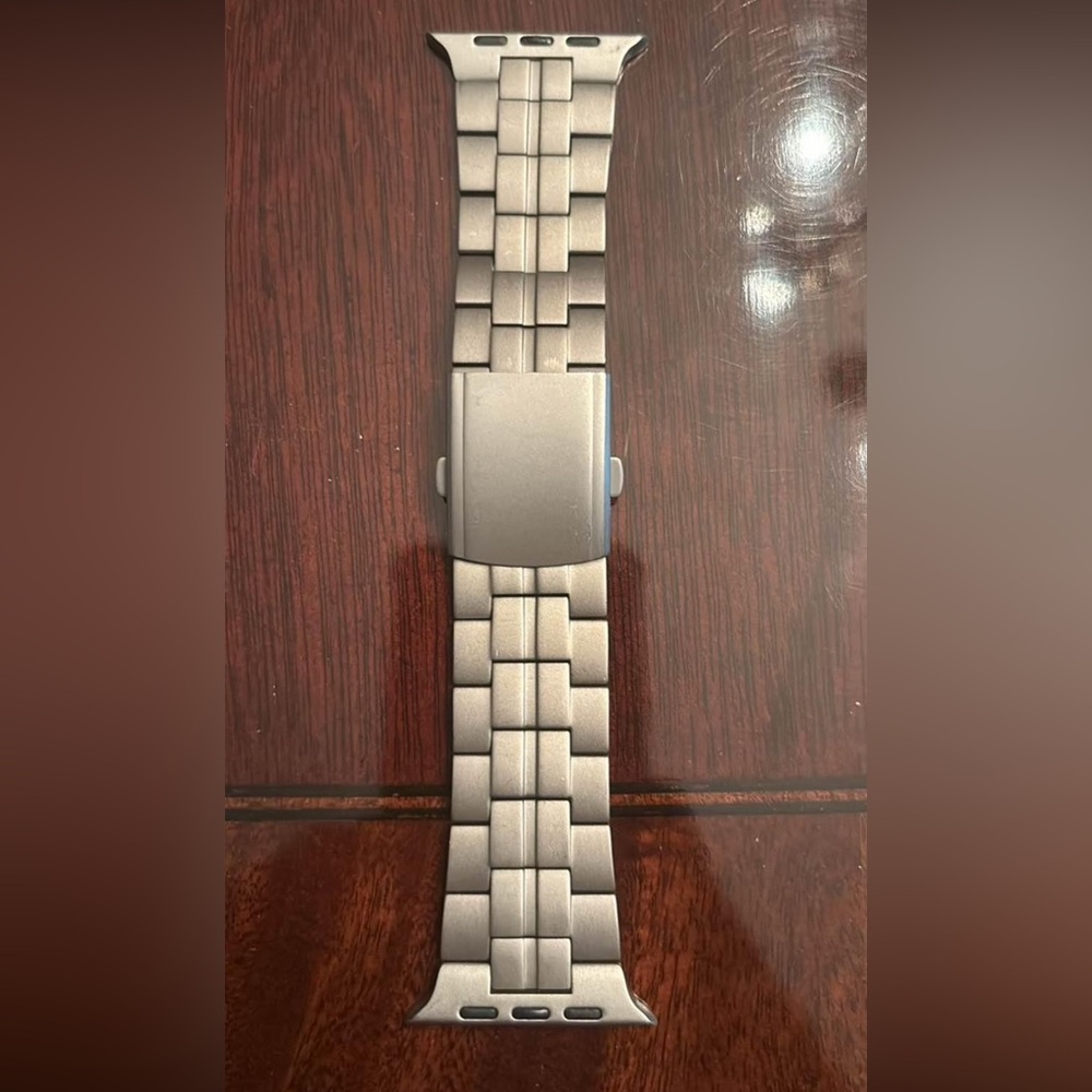 Silver I watch band